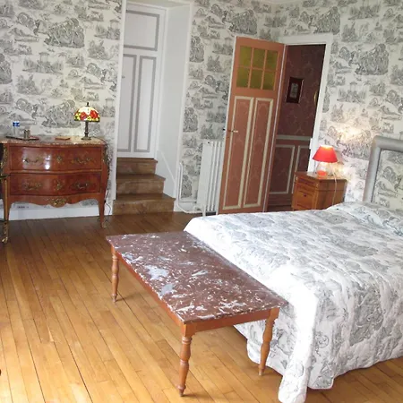 Demeure De La Pompe Bed & Breakfast La Queue-en-Brie